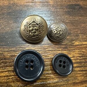 Roberto Cavalli Button Set